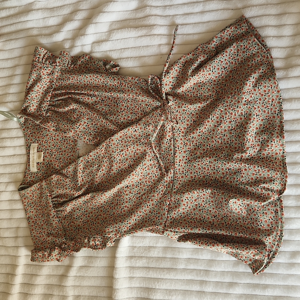 Green floral tie top